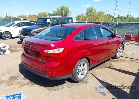 2014 Ford Focus Se z USA, uszkodzony, nr VIN 1FADP3F28EL275604